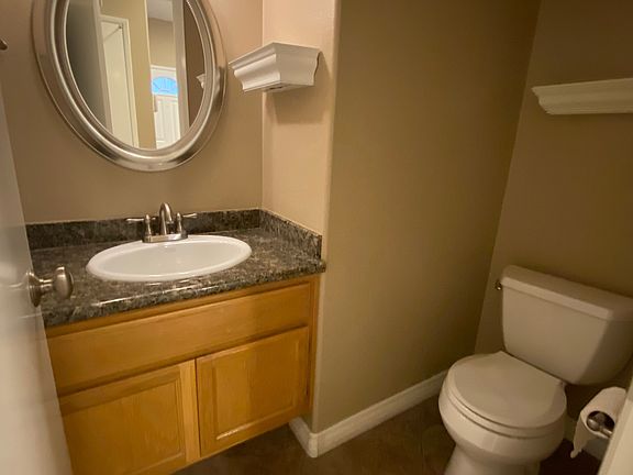 5th image of 12488 Creekview Dr