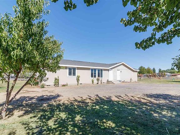 5th image of 2218 W Deborah Ct