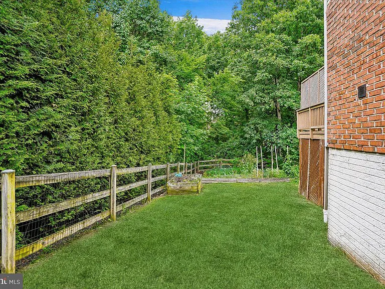 676 Old Hunt Way — Photo 62