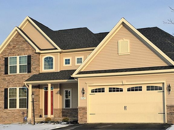 2nd image of 1707 Marion Way