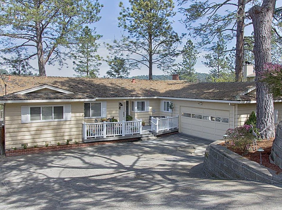 1st image of 455 Estrella Dr