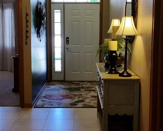 2nd image of 1430 Brady Ln