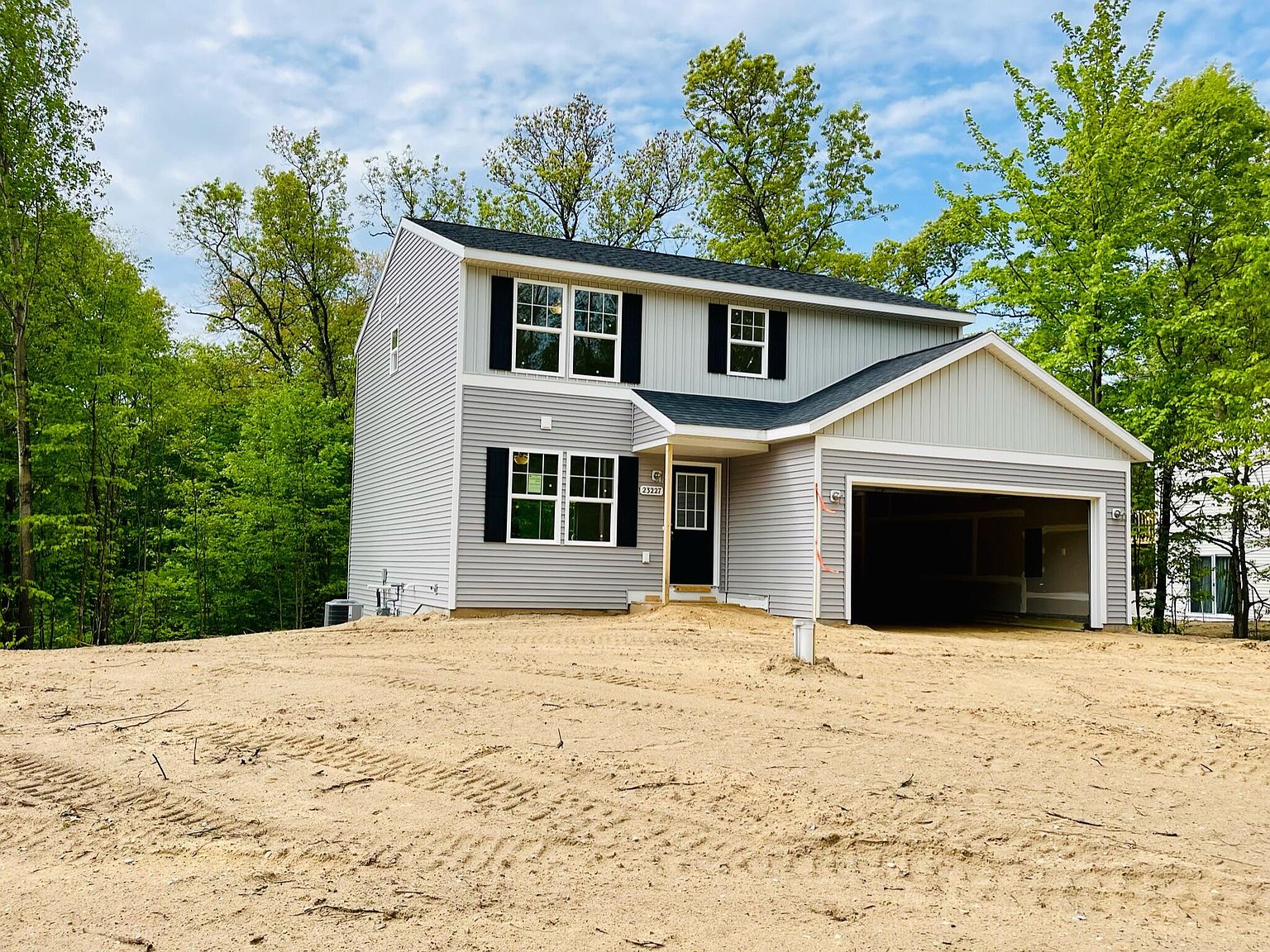 23227 Quail Ct, Pierson, MI 49339 Zillow