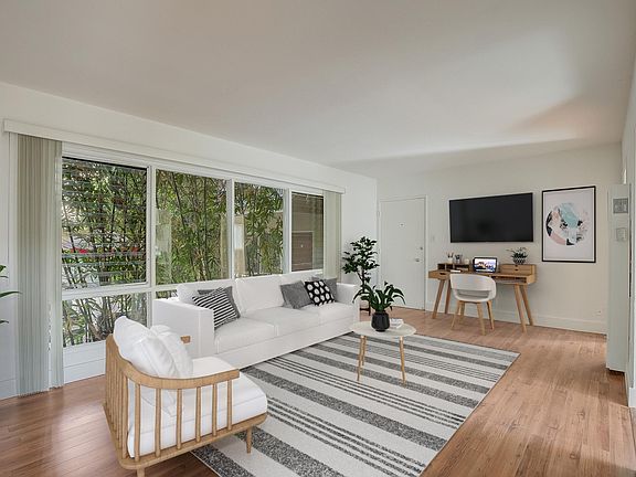 2nd image of 10584 Santa Monica Blvd #206