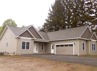 18 Lynaugh Rd, Victor, NY 14564