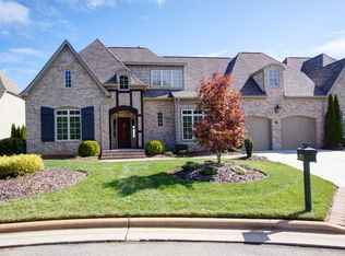 43 Creswell Ct, Greensboro, NC 27407