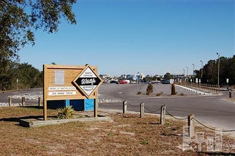 4th image of 500 Spencer Farlow Drive