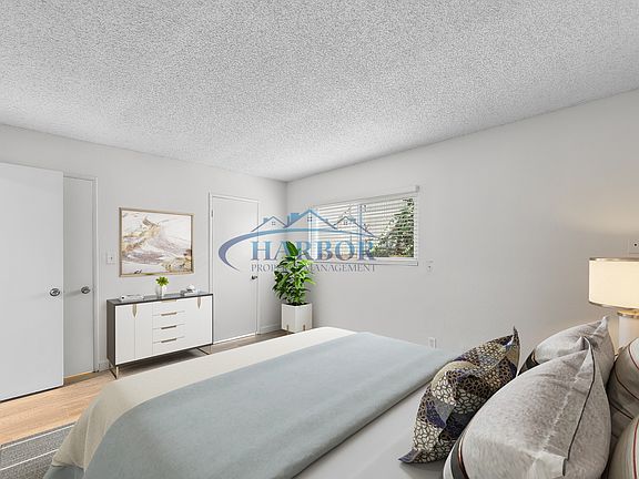 4th image of 1821 Harriman Ln #1