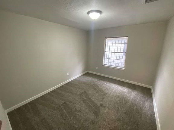 5th image of 5322 Dewberry St