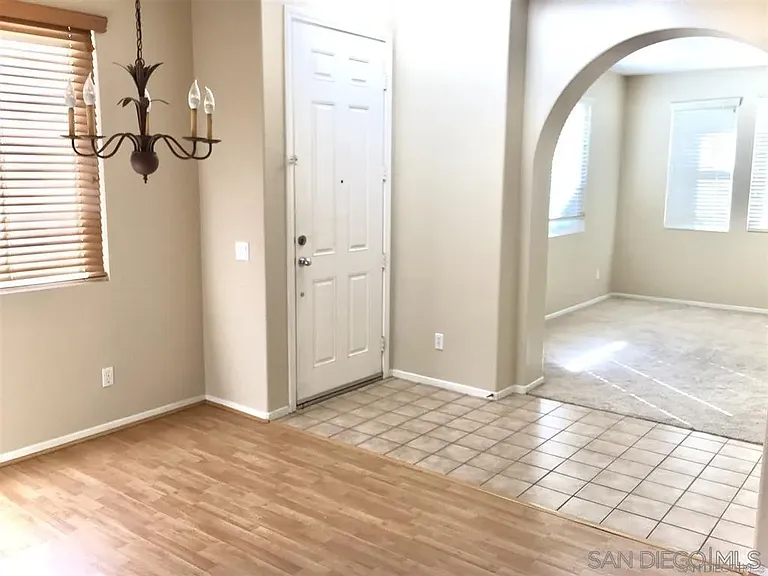 895 Bryce Canyon Ave — Photo 5