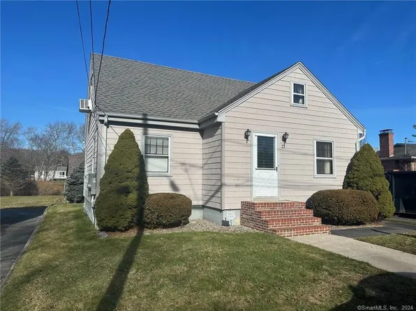 23 Rossi Avenue, Stonington, CT 06379