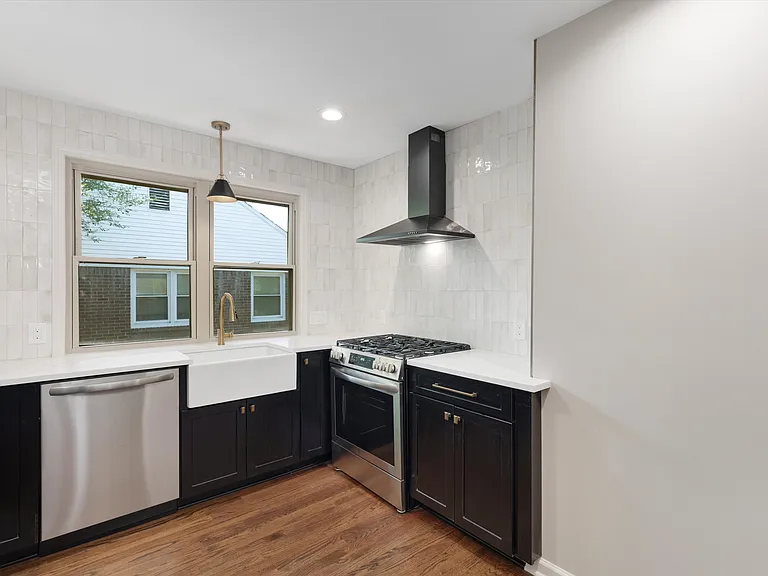 674 Alter Rd #2 — Photo 5