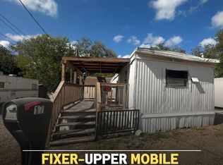 4040 SW Military Dr TRAILER 17, San Antonio, TX 78211