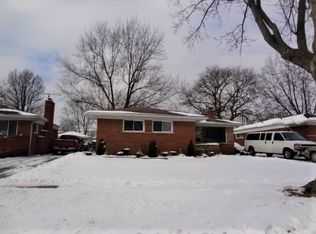 26659 Dover Ct, Warren, MI 48089
