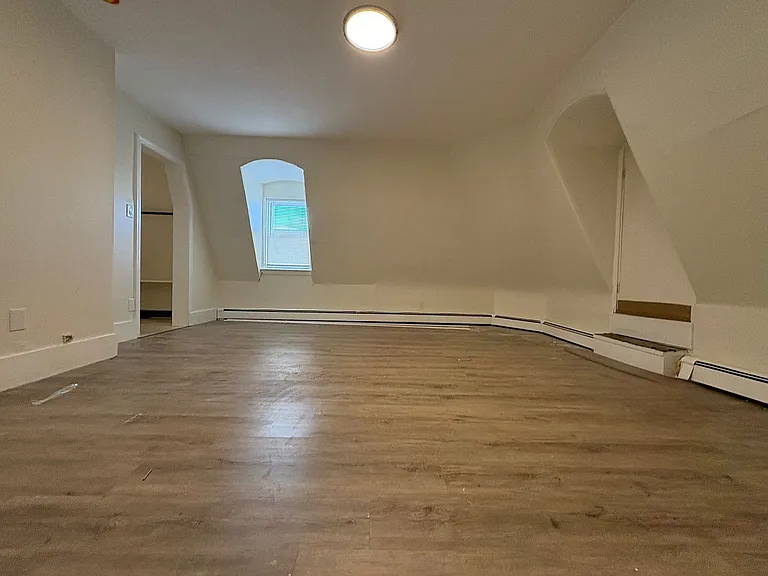 110 Perkins St #12 — Photo 1