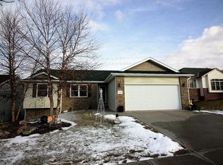 2108 Vavrina Ln, Lincoln, NE 68516