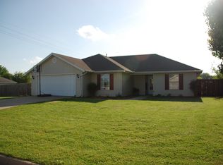 112 S Melody St, Lowell, AR 72745