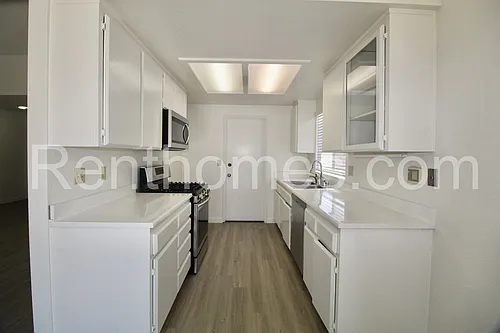 2723 Malibu Pl Photo 1