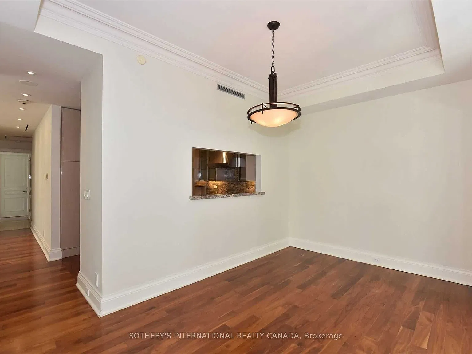 2 bed, $5,400 — Photo 2