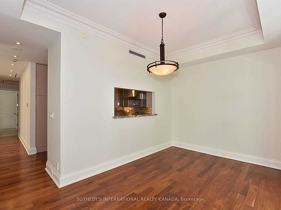 2nd image of 1 Saint Thomas St #6D