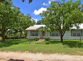 103 Knopp School Rd, Fredericksburg, TX 78624
