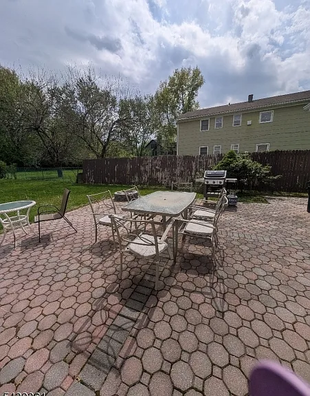 42 Columbus Ave — Photo 16