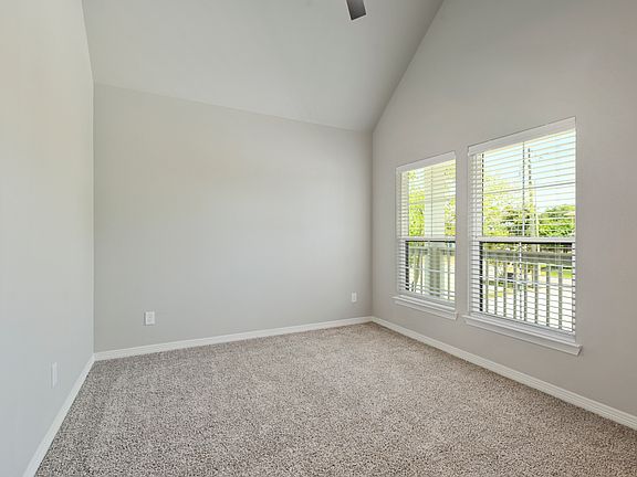 4th image of 1701 Boardwalk Ct