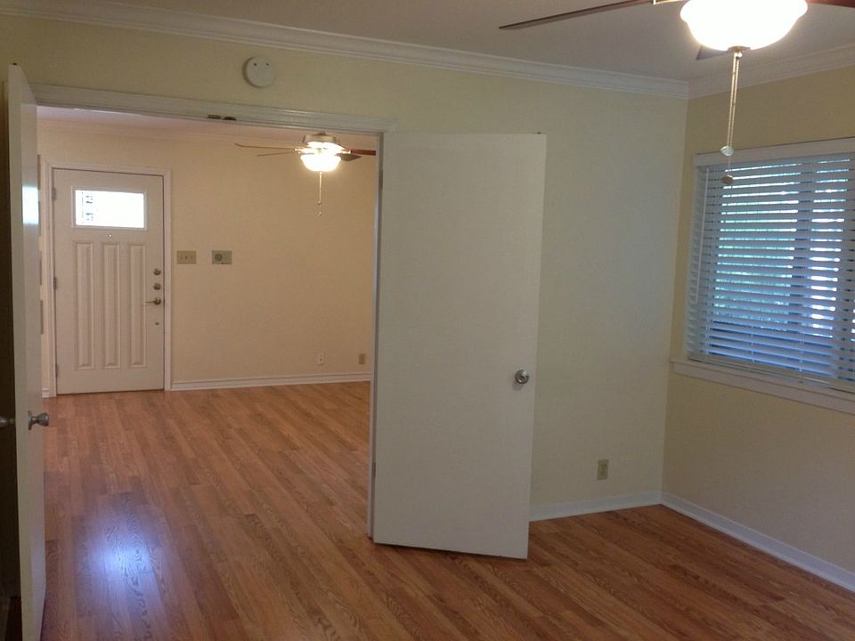 1st image of 1511 Shoal Creek Blvd APT F