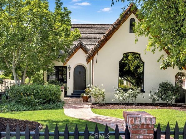 2042 N Ross St, Santa Ana, CA 92706