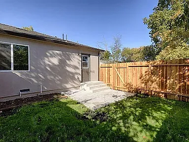 2 bed, $1,750 — Photo 2