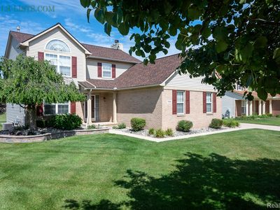 7068 Anna Dr, Belleville, MI, 48111