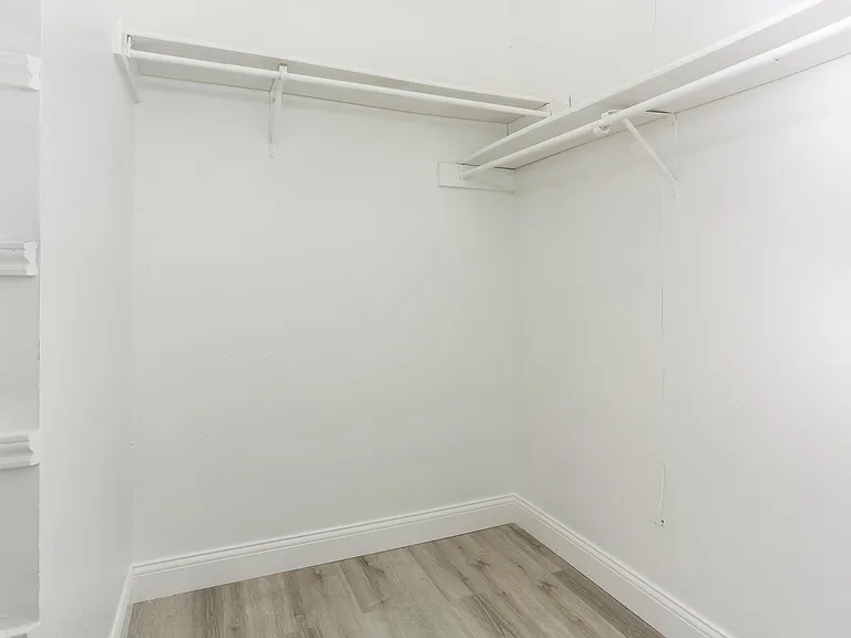 7107 Grassy Trl — Photo 15