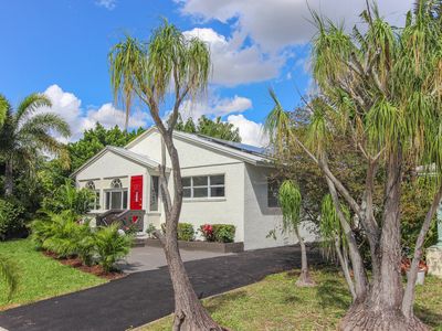 127 Greenbriar Drive, Lake Park, FL, 33403