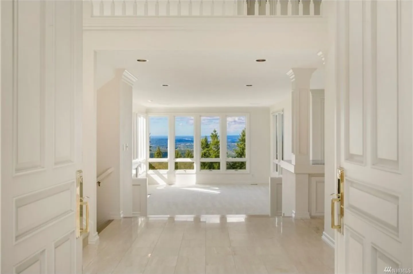 Bellevue Somerset Single Family House with View!! — Photo 3