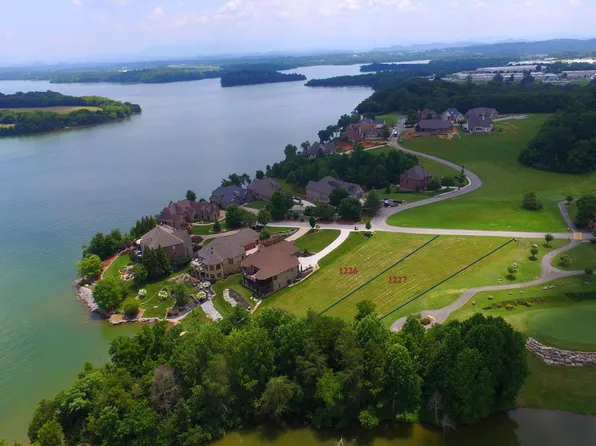 305 Goldcrest Dr, Vonore, TN 37885