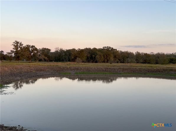 735 Old Zorn Rd, San Marcos, TX 78666
