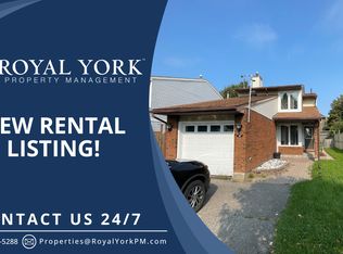 1637 Saxony Cres, Ottawa, ON K1B5K8