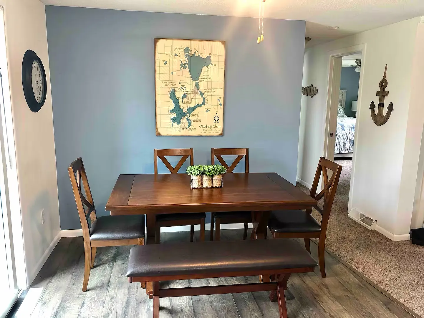 3 bed, 2016 sqft, $1,800 — Photo 4