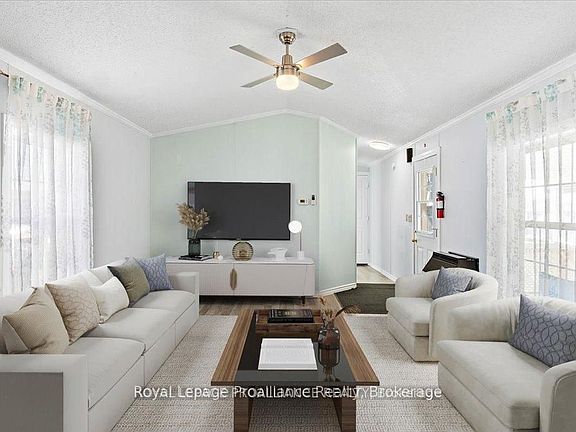 5th image of 311 Dundas St E #18