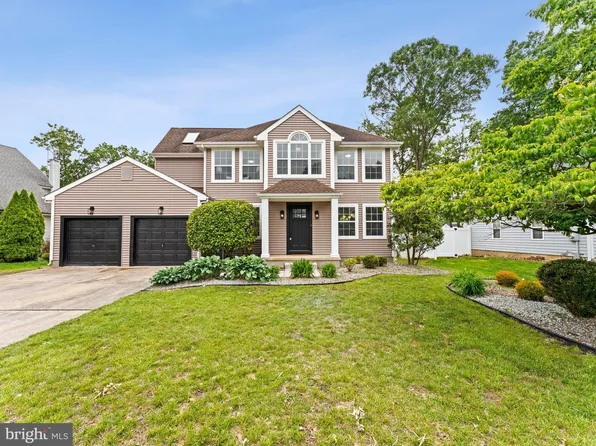 44 Wilson Dr, Sicklerville, NJ 08081