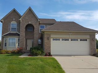 4551 Palisades Ct, Ypsilanti, MI