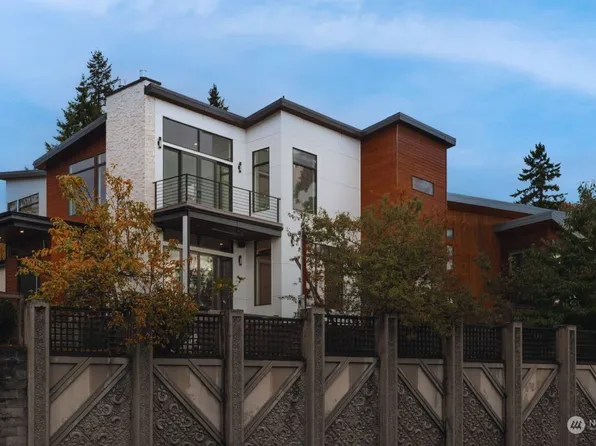 13009 SE Newport Wy, Bellevue, WA 98006