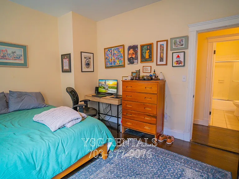 36 Sumner St #2 — Photo 12