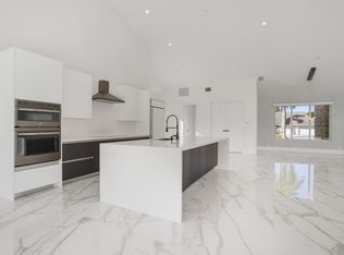 17747 Foxborough Ln, Boca Raton, FL 33496