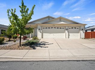 17661 Papa Bear Ct, Reno, NV 89508