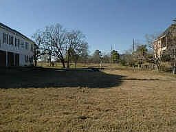 5th image of 618 Shorewood Dr