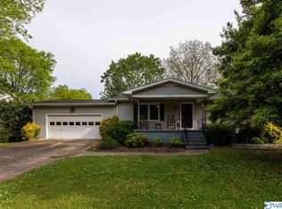 1403 McKinley Ave NE, Huntsville, AL 35801