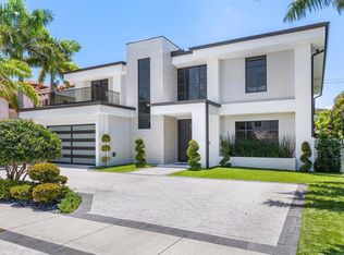 464 NE 7th St, Boca Raton, FL 33432