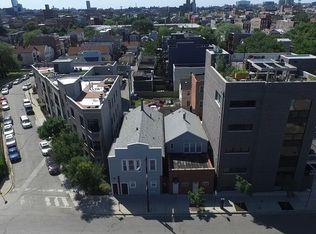 1239 W Chicago Ave, Chicago, IL 60642