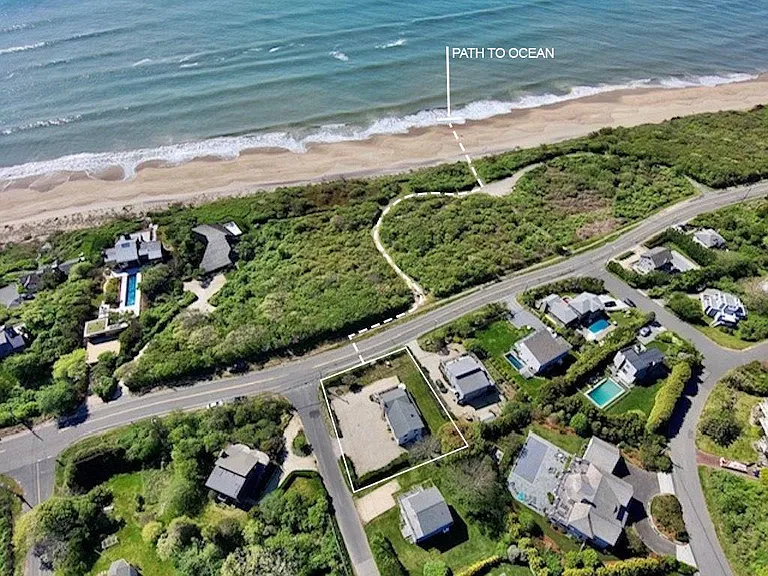 627 Old Montauk Hwy — Photo 17